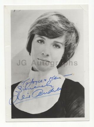 Julie Andrews - " The Sound Of Music " - Signed Vintage 5x7 Photograph