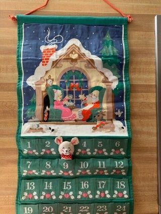 Vintage Avon Christmas Countdown Calendar - Santa Claus With Mouse