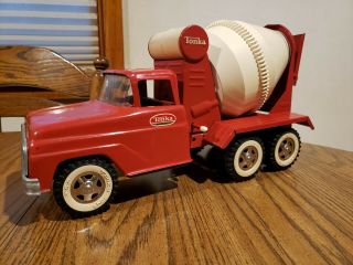 Vintage Tonka Truck.  Concrete Cement Mixer Truck.  Early 1960s.
