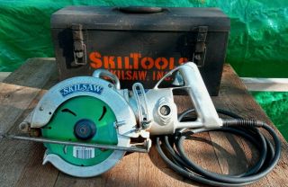 Great Vintage Skilsaw Skil Model 77 - 7 - 1/4 " Duty Saw In Orig.  Steel Case
