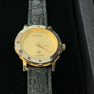 Elegant Vintage Unisex Gucci 3100m Gold - Plated Roman Numeral Watch (battery)