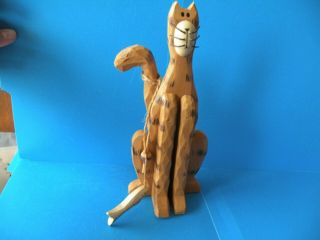 Folk Art Carved Wood Cat With Fish Silly Cat Kitten Kitty Wire Whiskers 8.  5 " U10