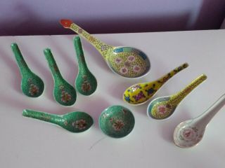 Antique/vintage Chinese Mun Shou Famille Rose Ladel And Spoons And Small Dish