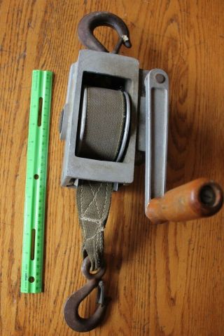 Vintage Pec Hand Crank Hoist Winch Model H - 4557 Heavy Duty Processes Engineering