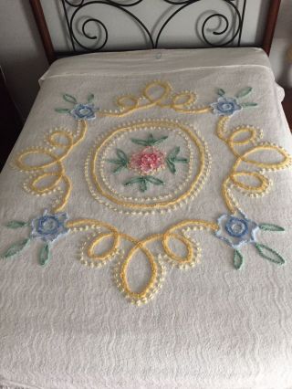 Vintage Floral Chenille Queen Bedspread 93” X 99” Vgc