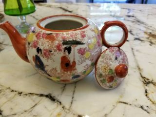 Estate Find Antique Vintage Japanese Kutani Porcelain Hand Painted Tea Pot