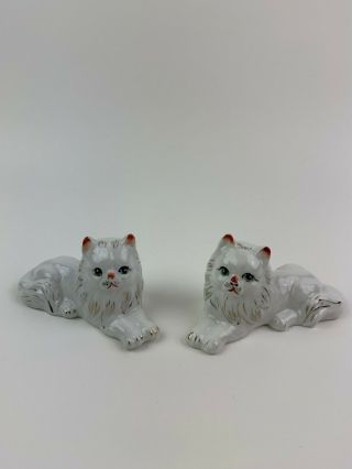 Set Of 2 Porcelain White Persian Cats With Gold Trim Statue Figurine Vintage