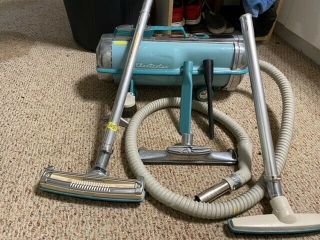 Collectibles Vintage Electrolux Canister Vacuum Model G Teal