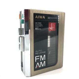 Vintage Aiwa Hs T200 Am/fm Stereo Radio Cassette Player
