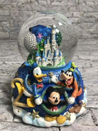 Disney World 2000 Millennium Musical Snowglobe Snow Globe Mickey Donald