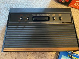 Vintage Atari CX - 2600A Video Computer System 8 games 2 controllers 2 paddles 3