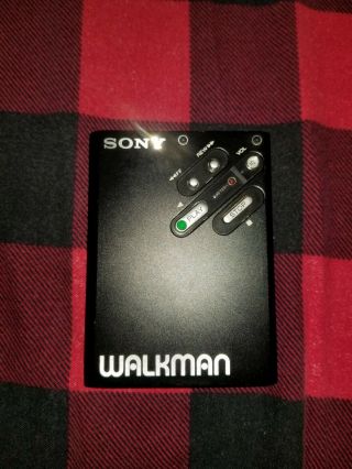 Vintage Sony Walkman WM - 5 Full Metal with Case,  good 2
