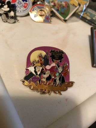 Limited Edition Mickey’s Not So Scary Halloween Party 2010 Pin