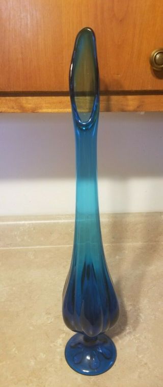 Vtg Mcm Viking Art Glass Epic 6 Petal Footed Charcoal Blue 22.  5” Swung Vase
