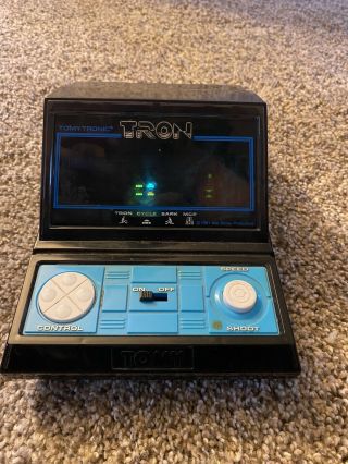 Tron Lsi Tabletop Game Console Tomy 1981 Walt Disney Very Rare Vintage Item