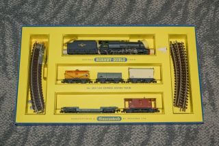Vintage Hornby Dublo 2024 2 - 8 - 0 48073 Express Goods Train Set,  Boxed