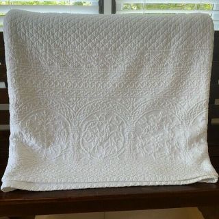 Euc Vintage Williamsburg White 100 Cotton Matelasse Quilt/bedspread - King
