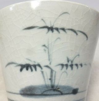 B367: Japanese really old KO - IMARI blue - and - white porcelain cup SOBA - CHOKO 2