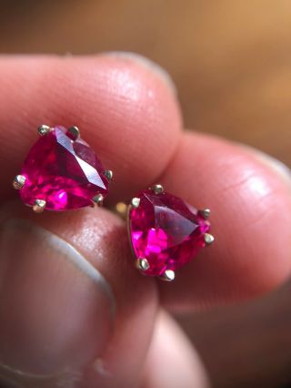 Estate Vintage Marked 10k Yellow Gold Ruby Triangle Minimal Stud Earrings