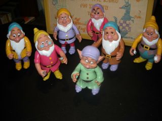 Vintage Walt Disney Snow White Seven Dwarfs Vinyl Doll Set,  Poseable 6 - 7 " Toys