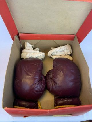 Vtg Pair Golden Wilson Leather Boxing Gloves With Wraps And Box H1180
