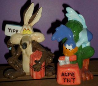 Looney Tunes Wile E.  Coyote And Roadrunner Salt And Pepper Shakers Wb 1993