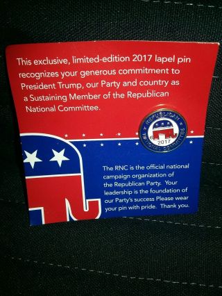 2017 Republican National Committee President Donald Trump Pin Back On Card -