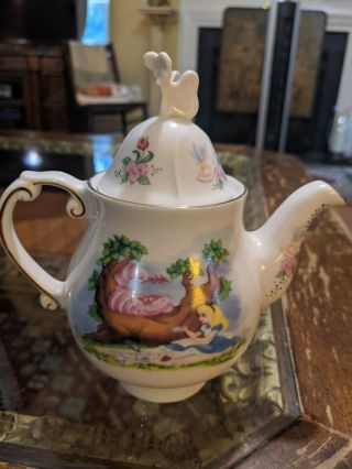 Disney Parks Alice In Wonderland Teapot W/cheshire Cat Pre - Owned