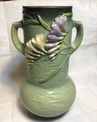Vintage Roseville Freesia Blue Double Handled Vase 126 - 10