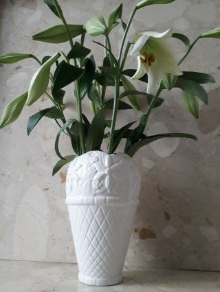 White Ceramic Vase - H 10 Inch X W 6.  5 Inches -