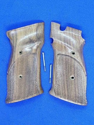 Vintage Factory Smith & Wesson Model 41 Checkered Wood Target Grips W/screws