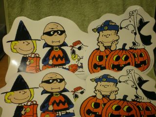Vintage Peanuts Halloween Placemats Charlie Brown Snoopy Linus Sally