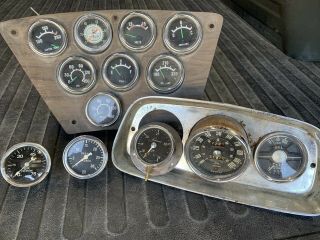 Vintage Misc.  Gauges And Truck Dash Stewart Warner Jaeger Finson Speedometer