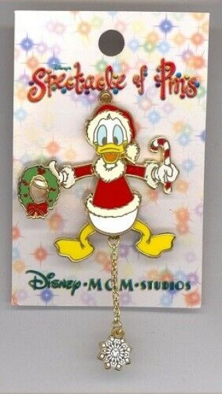 Disney Spectacle Event Santa Donald Duck Candy Cane Wreath Puppet Movement Pin