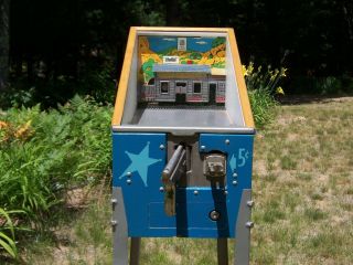 Vintage U.  S.  Marshall Target Coin Op 5 Cent Machine Arcade Target Game Trade 2