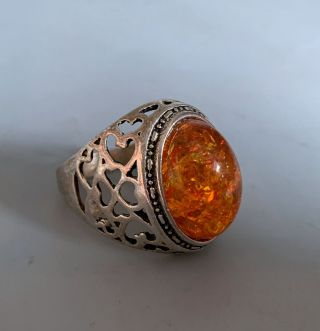Collectable Handwork Decor Old Tibet Silver Carve Hollow Flower Inlay Amber Ring