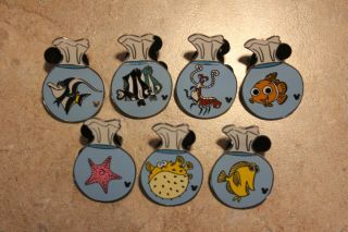 2005 Global Lanyard Series Iii Hidden Mickey Fish Bags Complete 7 Pin Set