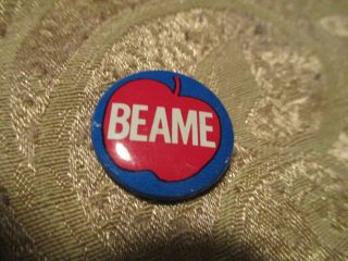York City Campaign Pin Back Button Local Abraham Beame Mayor Big Apple Badge