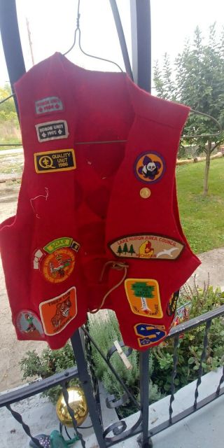 Boy Scout Lake Huron Area Council Vest With Badges 80 
