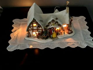Vintage DANBURY Disney Snow White and the Seven Dwarfs Christmas Cottage 3