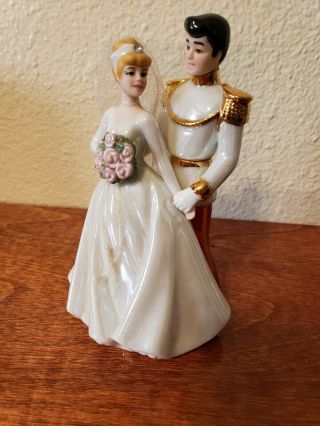 Disney Cinderella And Prince Charming Wedding Figure