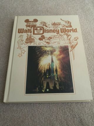 Vtg Walt Disney World Theme Park Souvenir Photo Book