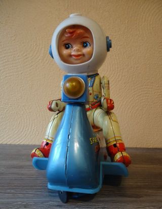1960s Vintage Space Scooter W/tin Astronaut Japan Toy Amico - Trademark Battery Op