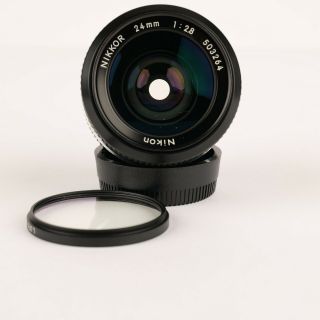 Nikon Nikkor 24mm F/2.  8 Non - Ai Vintage Camera Lens F Mount