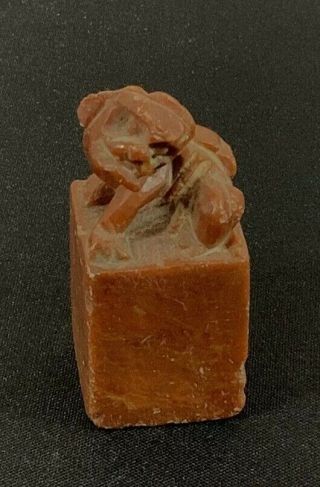 Antique / Vintage Chinese Hand Carved Soapstone Foo Dog Lion Figure