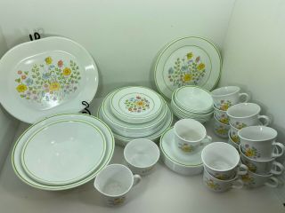 69 Piece Set Vintage Corelle Meadow Pattern Dinnerware And Serving Dishes