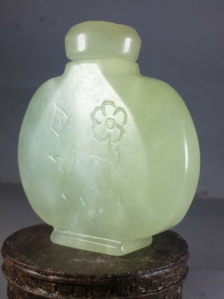 Chinese Old Natural Jade Hand - Carved Jade Snuff Bottle Statue Snuff Bottle 865