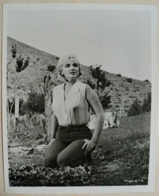 Marilyn Monroe 1961 Vintage Press Photo Calendar Pinup Girl Stunning