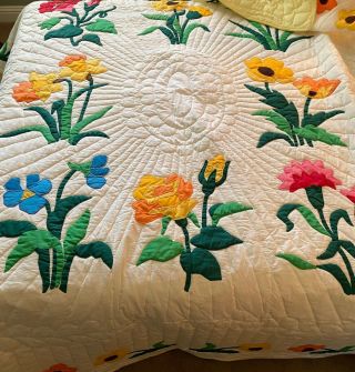 Vintage Hand - Stitched Quilt White W/ Floral Applique,  Cotton Full Size 80 " X 90 "