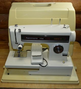 Kenmore 12 Stitch Vintage Sewing Machine W/ Power Cord Model 158.  1355080